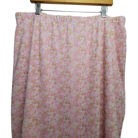 Forever 21 Pink Dainty Floral Maxi Skirt Size 3X With Marks - Picture 3 of 9